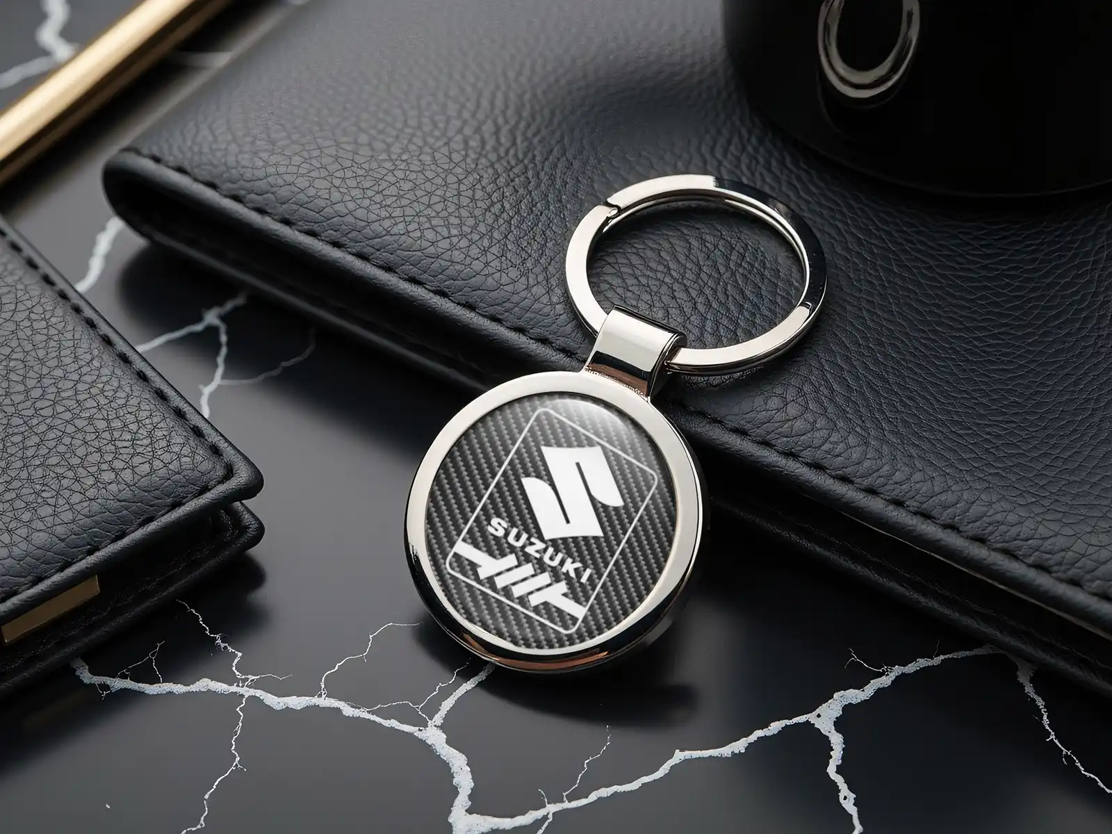 Suzuki Llavero Personalizado Logo Premium Metal